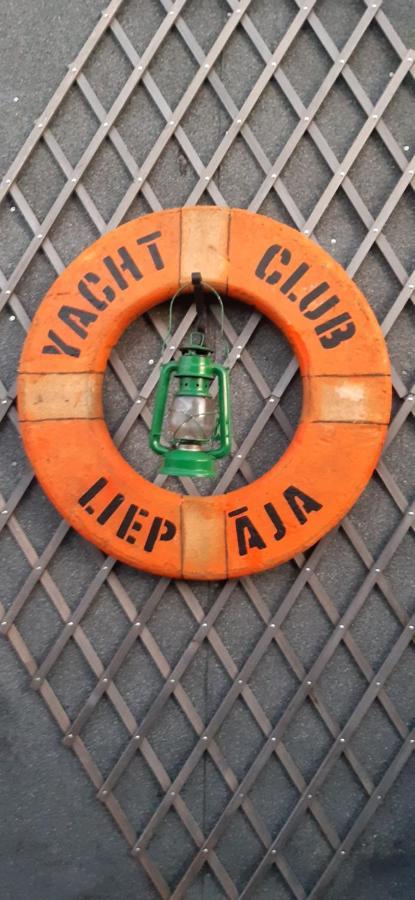 Ferienwohnung Yacht Club Liepāja Exterior foto
